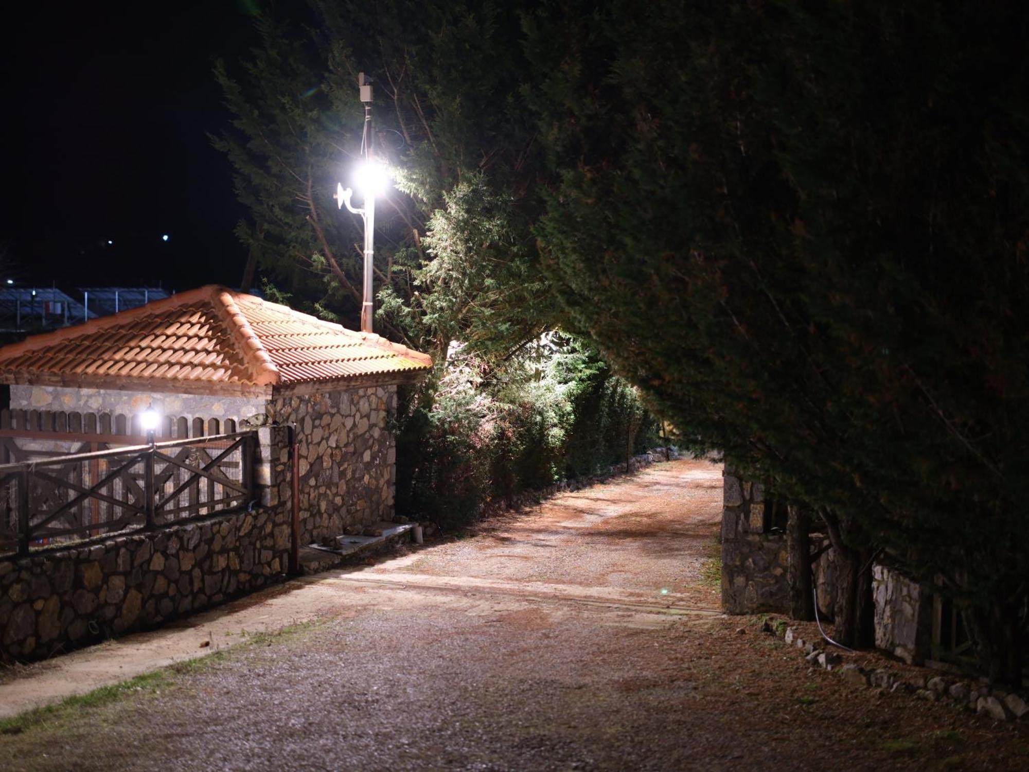 Mont Valley Boutique Chalets Arachova Exterior foto