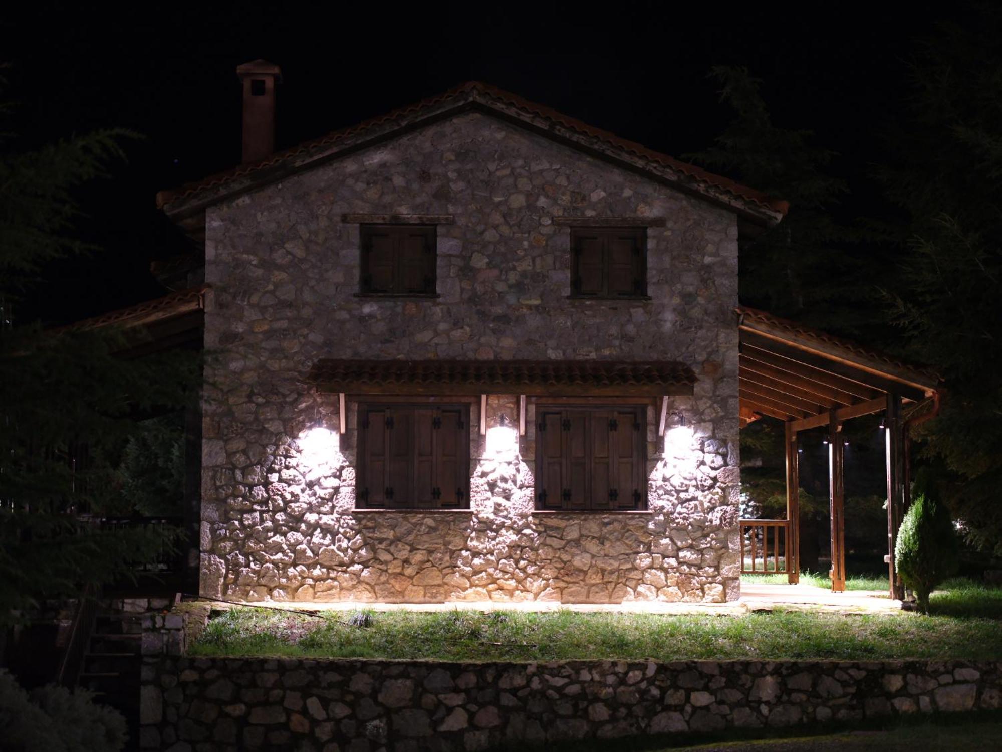 Mont Valley Boutique Chalets Arachova Exterior foto