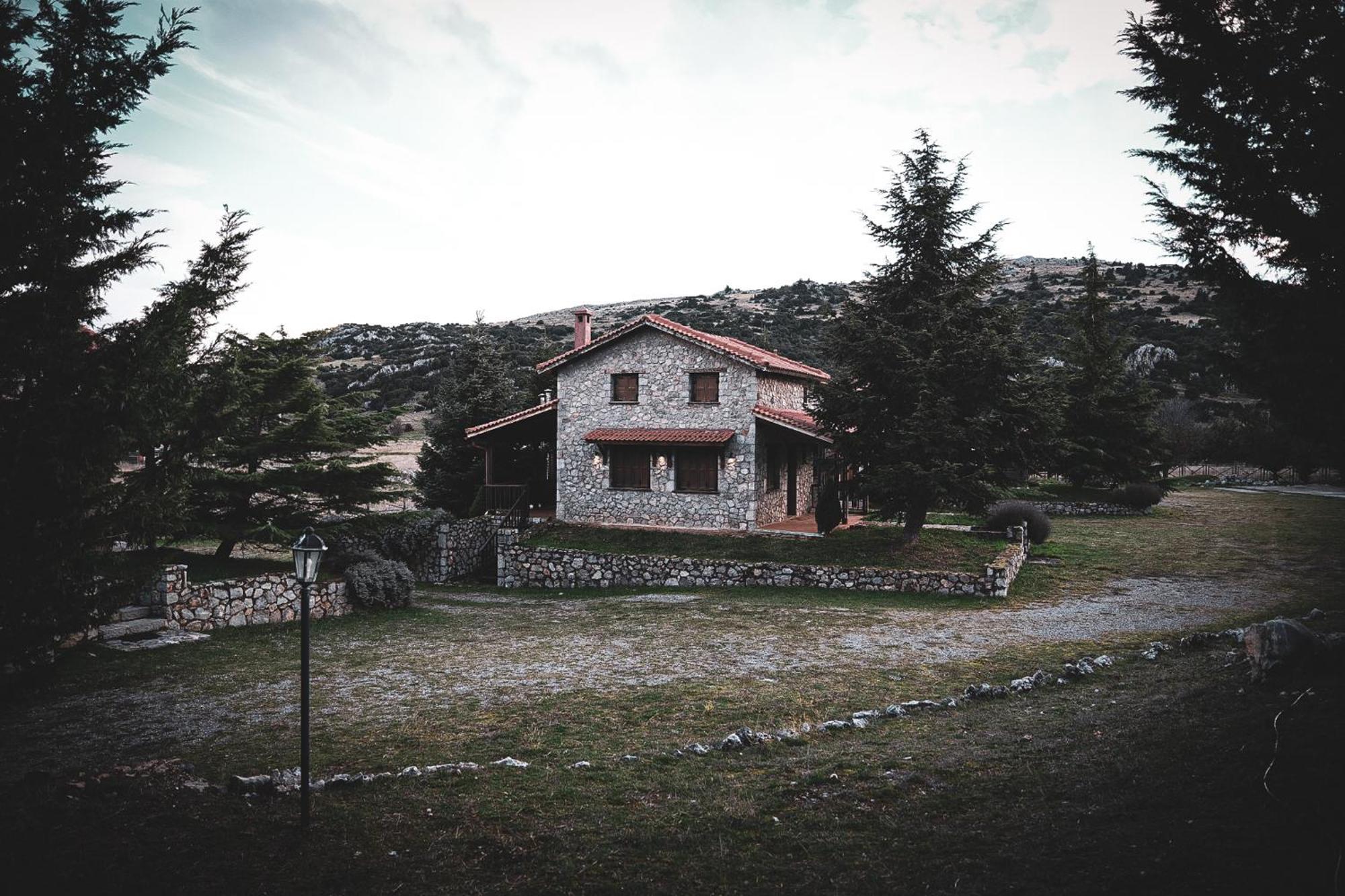 Mont Valley Boutique Chalets Arachova Exterior foto